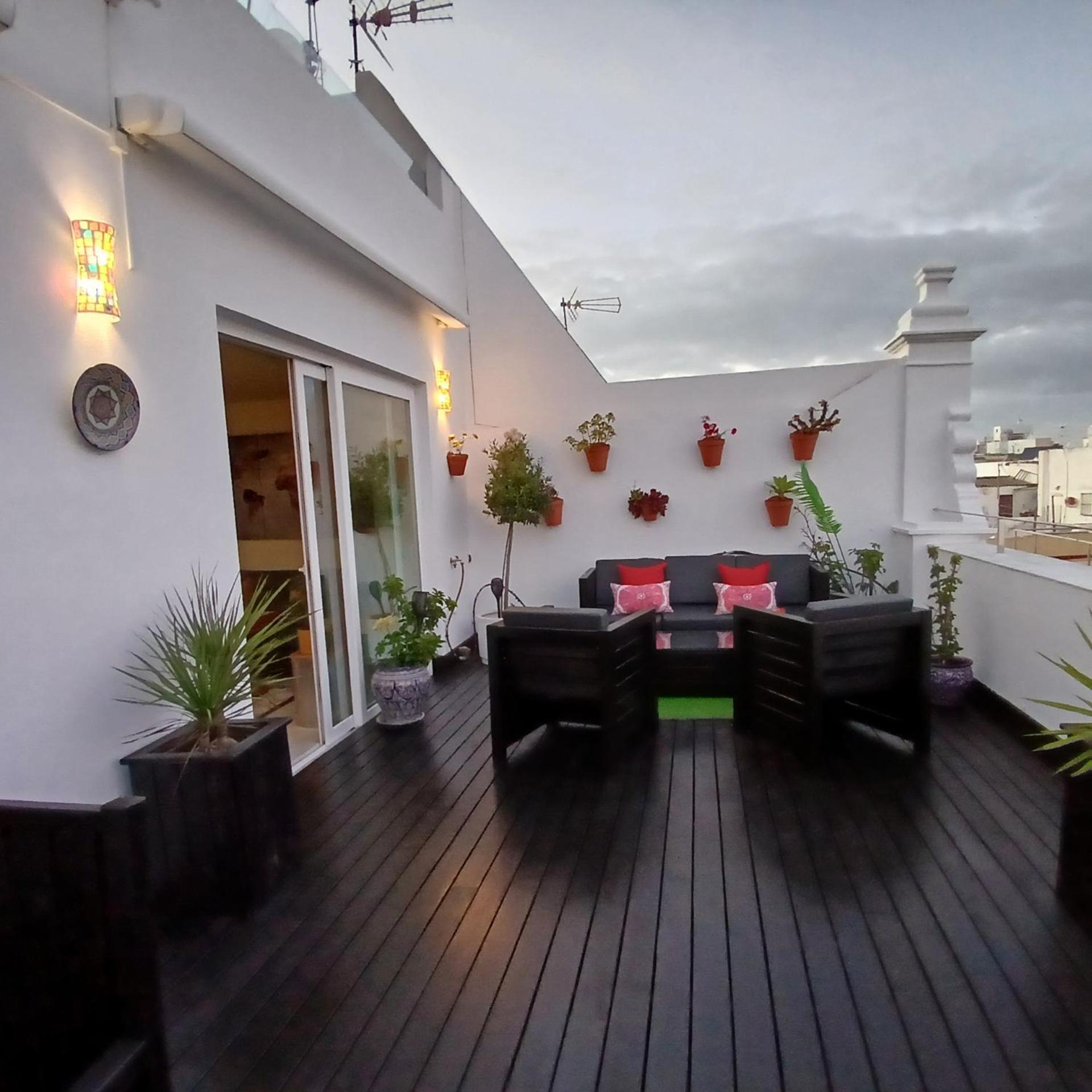 ***** Attic With Impressive Views And Jacuzzi Apartamento Cádis Exterior foto